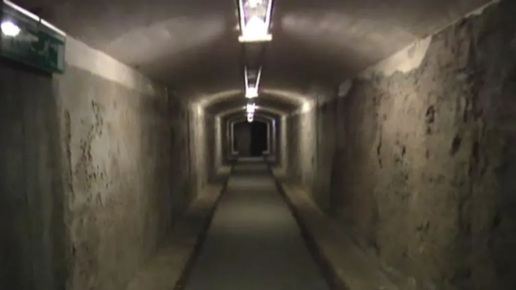 Misterios bajo el asfalto de Almería