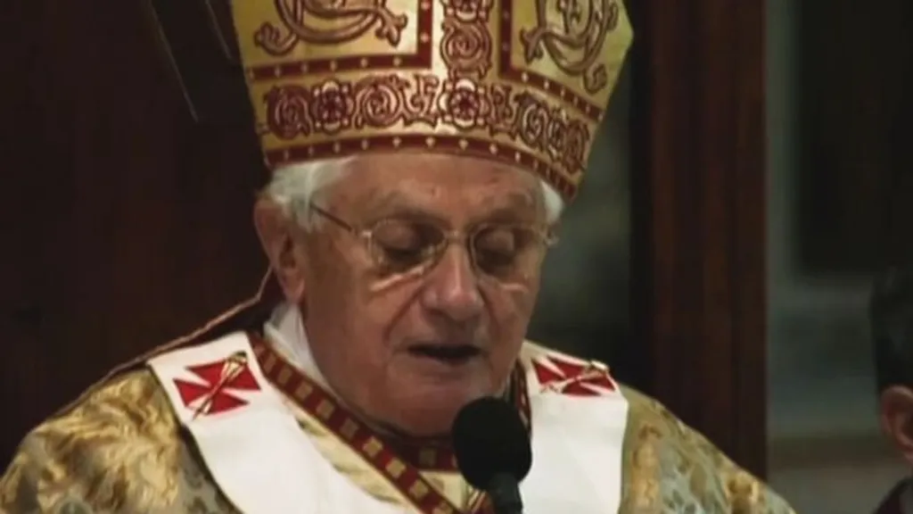 La decisión de Benedicto XVI