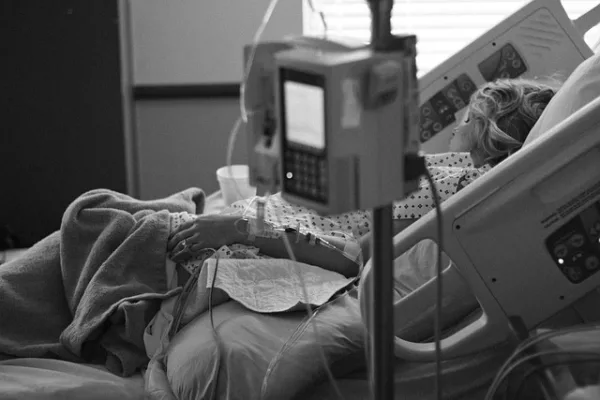 ¿Nos oyen los pacientes en coma?
