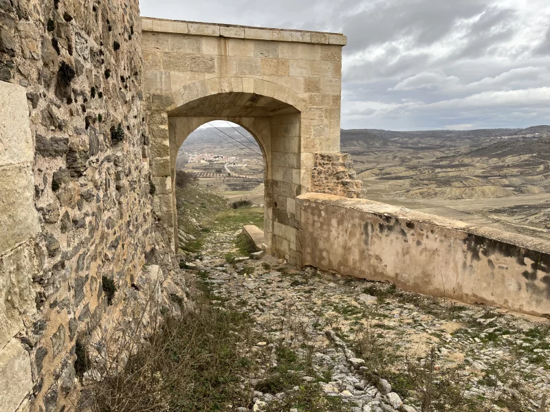 La fortaleza de Moya