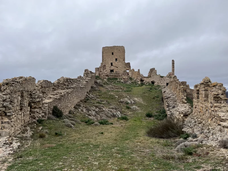 La fortaleza de Moya